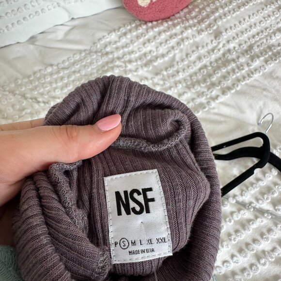 NSF Lani Long-Sleeve Rib Knit Top Slim-Fit Turtleneck Pullover Size Small Purple - Picture 2 of 7